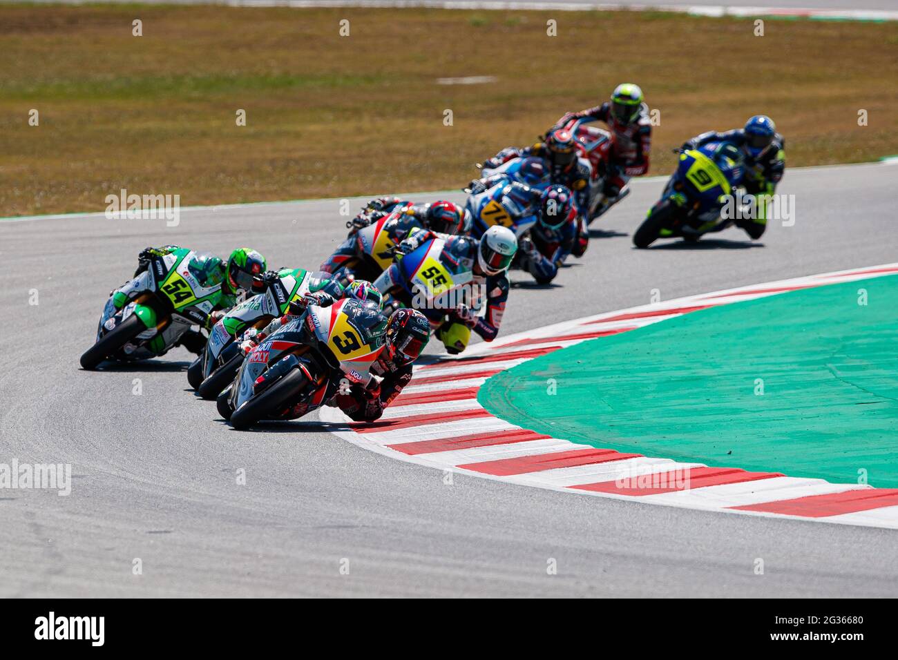 Montmelo, Barcelona, Spanien. Juni 2021. Fahrer während des Moto 2-Rennens der FIM CEV Repsol Barcelona auf dem Circuit Barcelona-Catalunya. Quelle: David Ramirez/DAX/ZUMA Wire/Alamy Live News Stockfoto