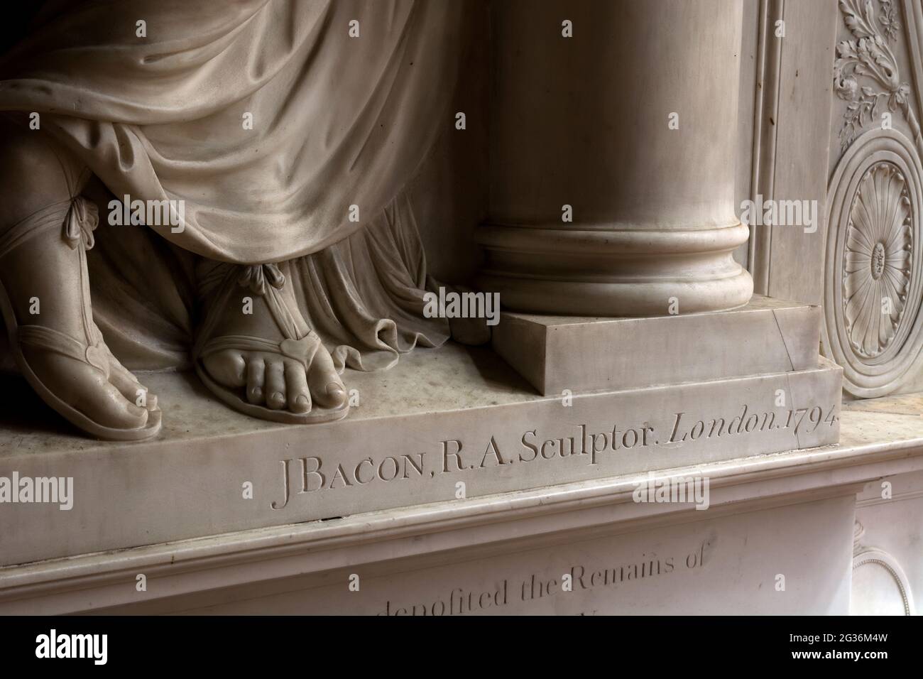 John Bacon RA Sculptor Signature, St. Nichola Church, Tackley, Oxfordshire, England, VEREINIGTES KÖNIGREICH Stockfoto