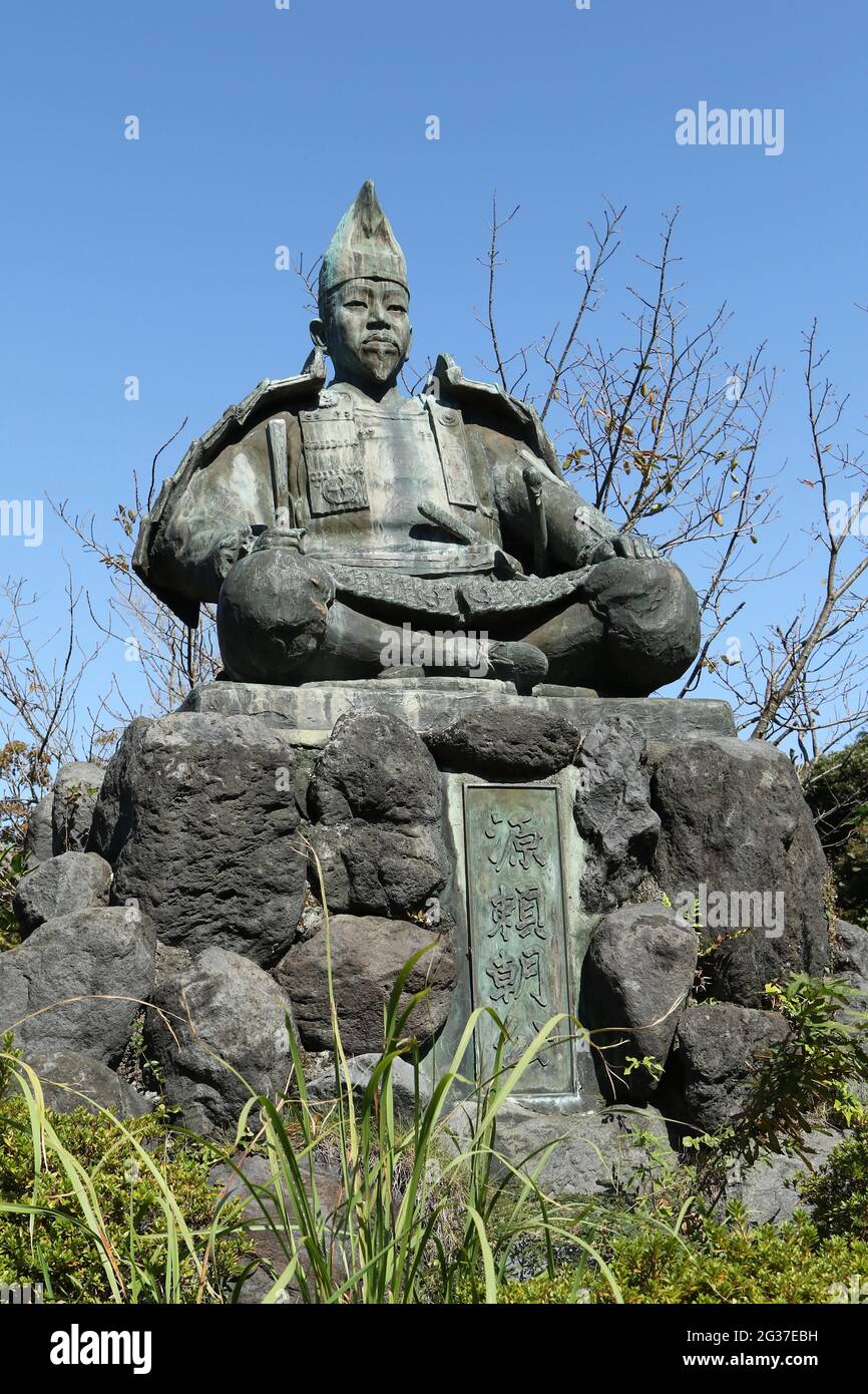Statue von Minamoto no Yoritomo an Genjiyama Park, Kamakura, Präfektur Kanagawa, Japan Stockfoto