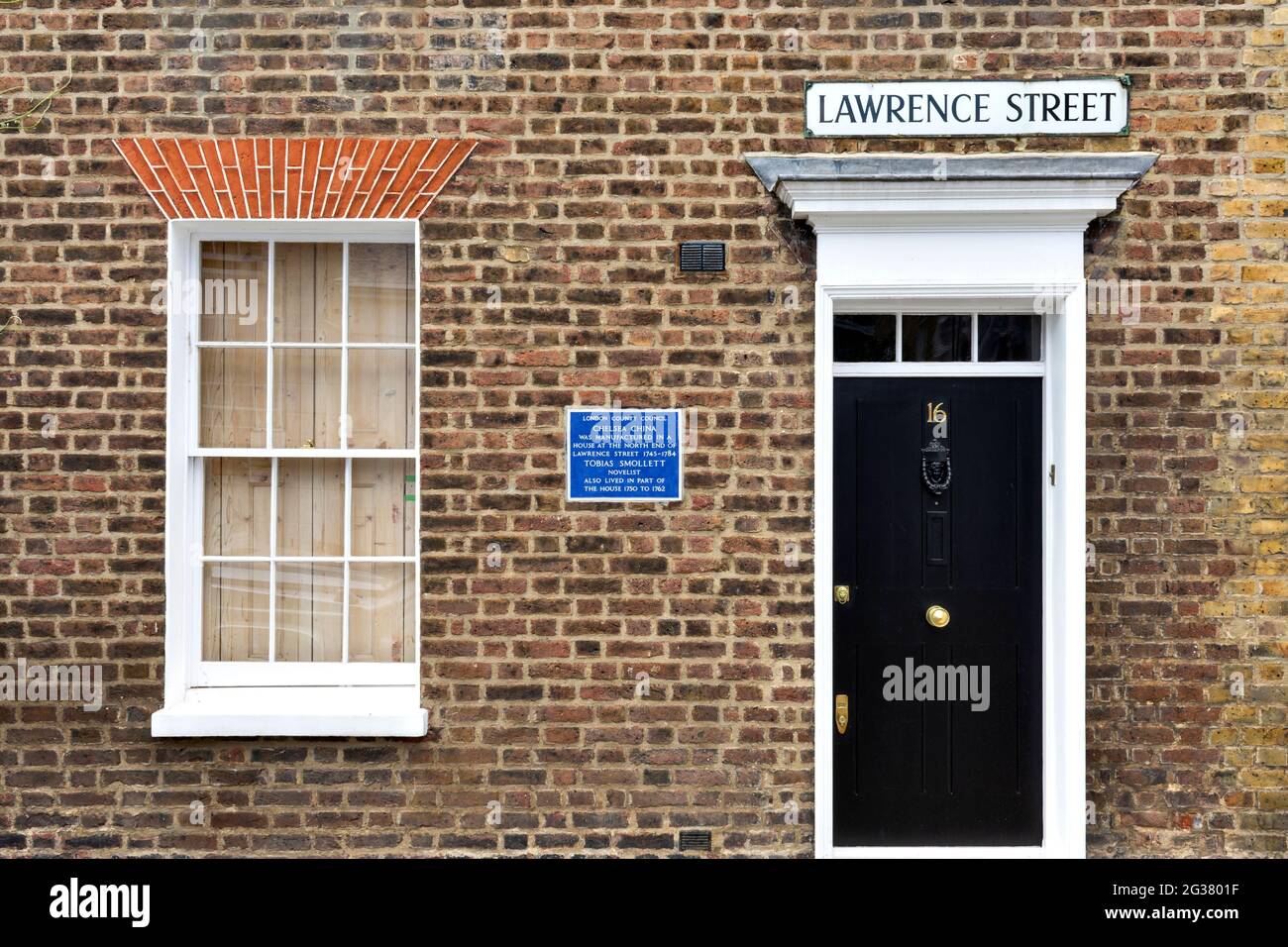 LONDON ENGLAND CHELSEA 16 LAWRENCE STREET BLAUE PLAKETTE FÜR TOBIAS SMOLLET Stockfoto