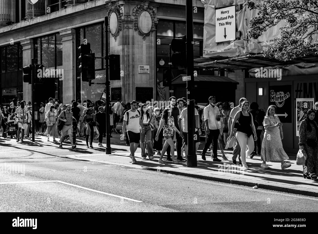 London Oxford Street Bond Street leicester Square Stockfoto