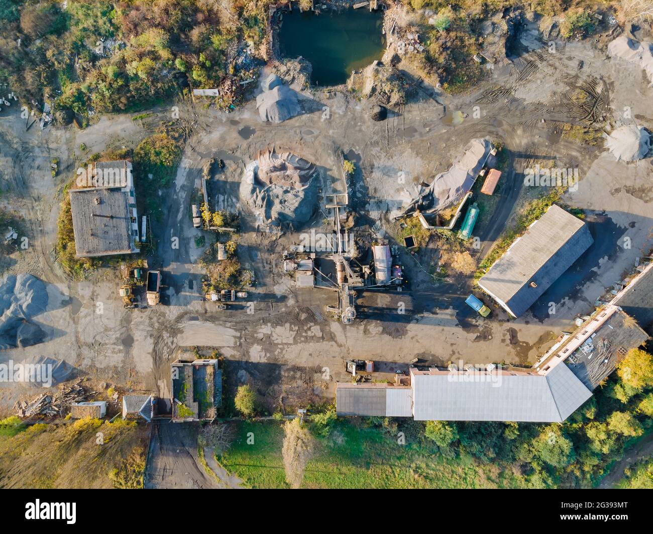 Zementfabrik Schwerbeton in einer Bauanlage bildet Industriezone Stockfoto