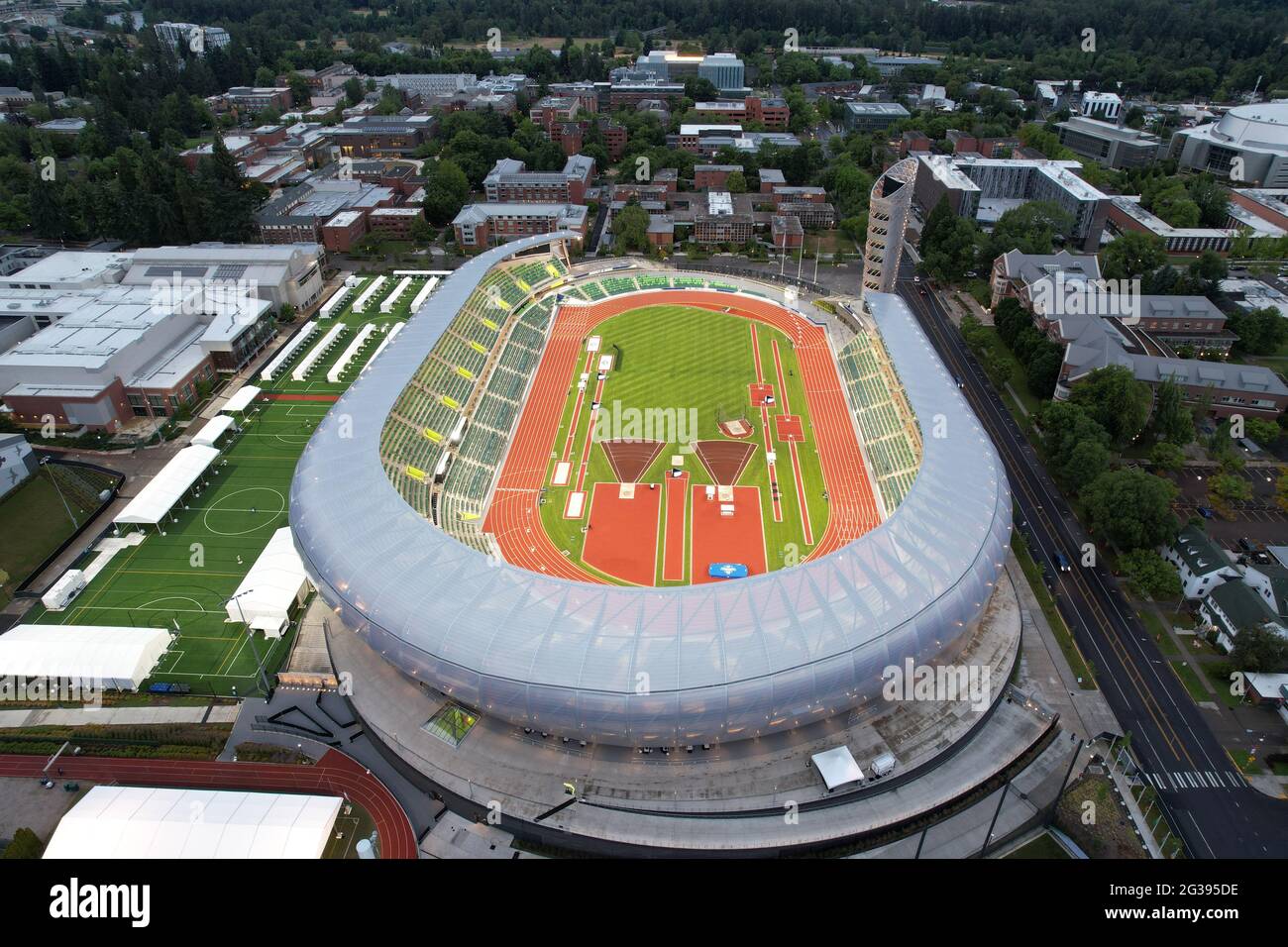 Eine Luftaufnahme des Hayward Field auf dem Campus der University of