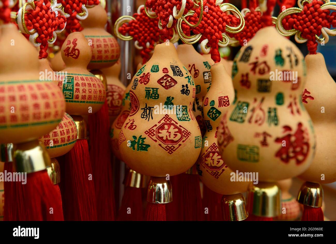 Dekorative geschnitzte Flaschengusel zum Verkauf in Yantai, Shandong, China Stockfoto