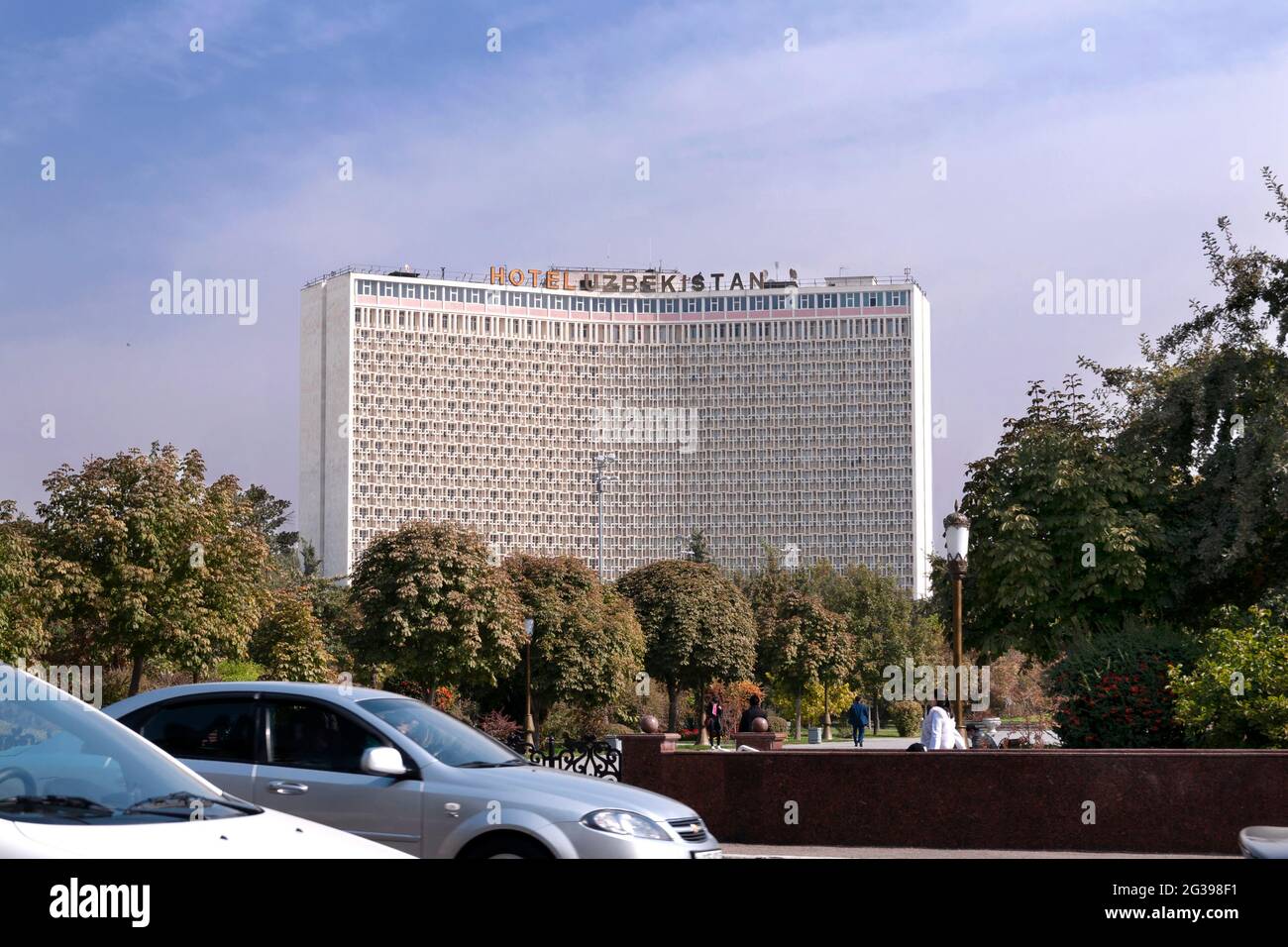 Hotel Uzbekistan auf dem Amir Temur Platz in Usbekistan, in Taschkent. Stockfoto
