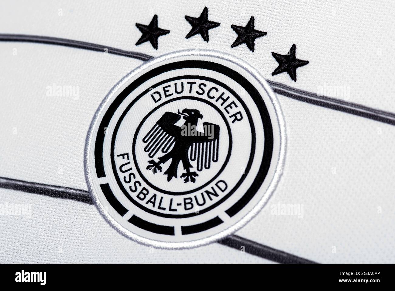 Nahaufnahme des deutschen Fußball-Nationalmannschaftstrikots UEFA Euro 2020. Stockfoto