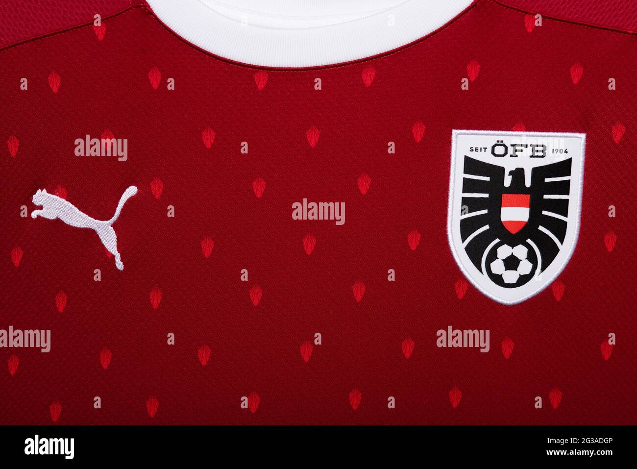 Nahaufnahme des Fußballtrikots der österreichischen Nationalmannschaft. UEFA Euro 2020. Stockfoto