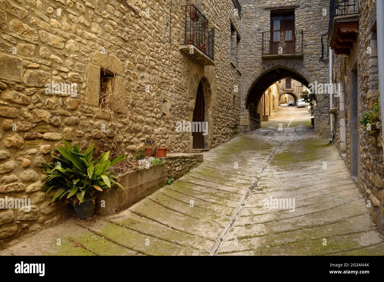 Straßen des Dorfes Puebla de Roda (Ribagorza, Huesca, Aragon, Spanien, Pyrenäen) ESP: Calles de la Puebla de Roda (Ribagorza, Huesca, Aragón) Stockfoto