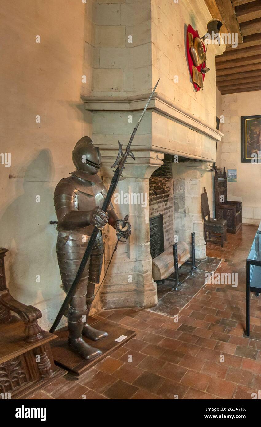 FRANKREICH - LOIRE-TAL - LOIR ET CHER (41) - SCHLOSS CHAUMONT SUR LOIRE : WACHTPOSTEN. IN DER MITTE, EINE SELTENE BRUST AUS DEM SPÄTEN SECHZEHNTEN JAHRHUNDERT, Stockfoto