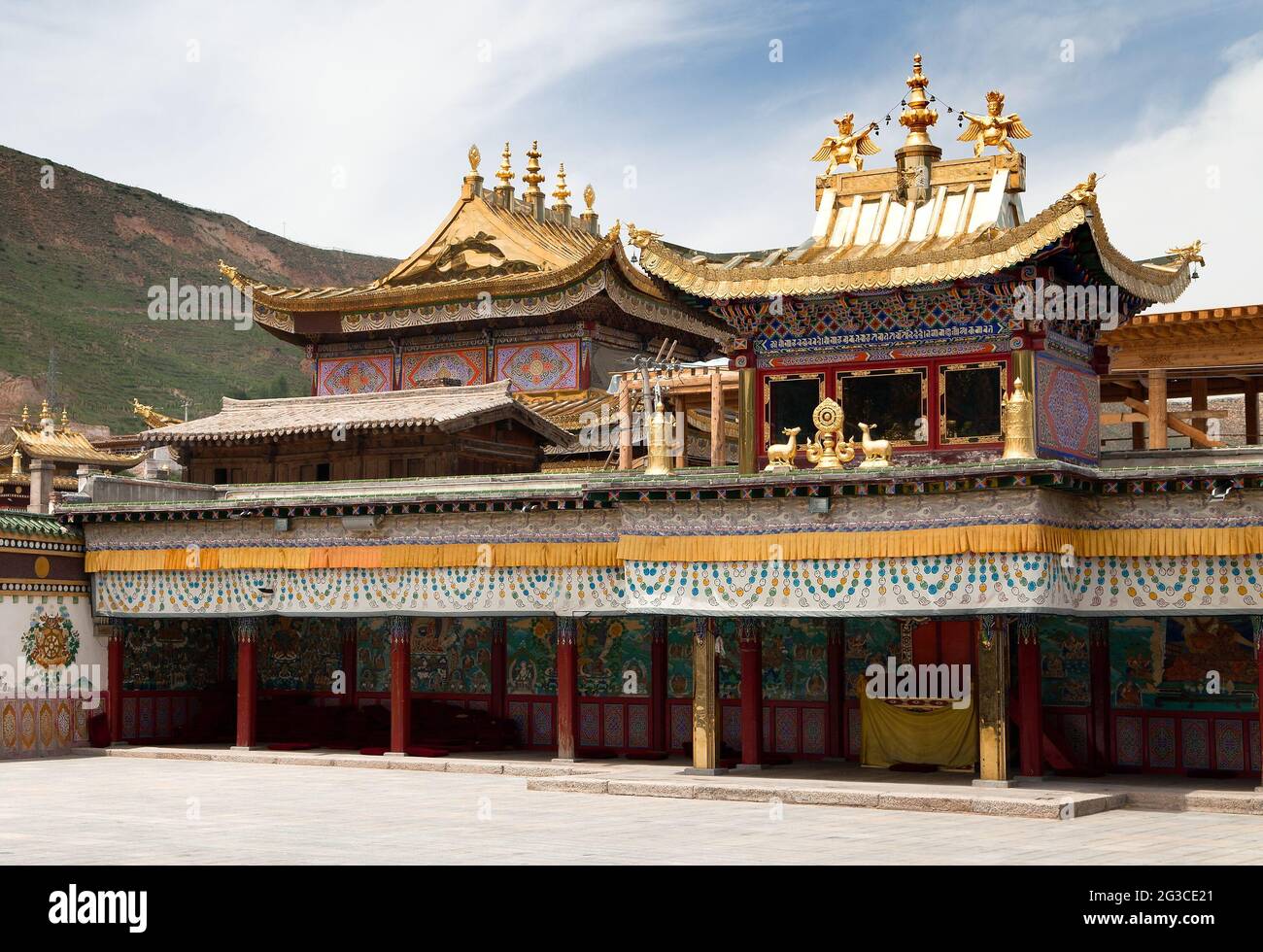 TONGREN KLOSTER, CHINA, 23. Juli 2013 - Detail aus Tongren Kloster oder Longwu Kloster - Huangnan, Rebkong, Guizhou, Provinz Qinghai, China Stockfoto
