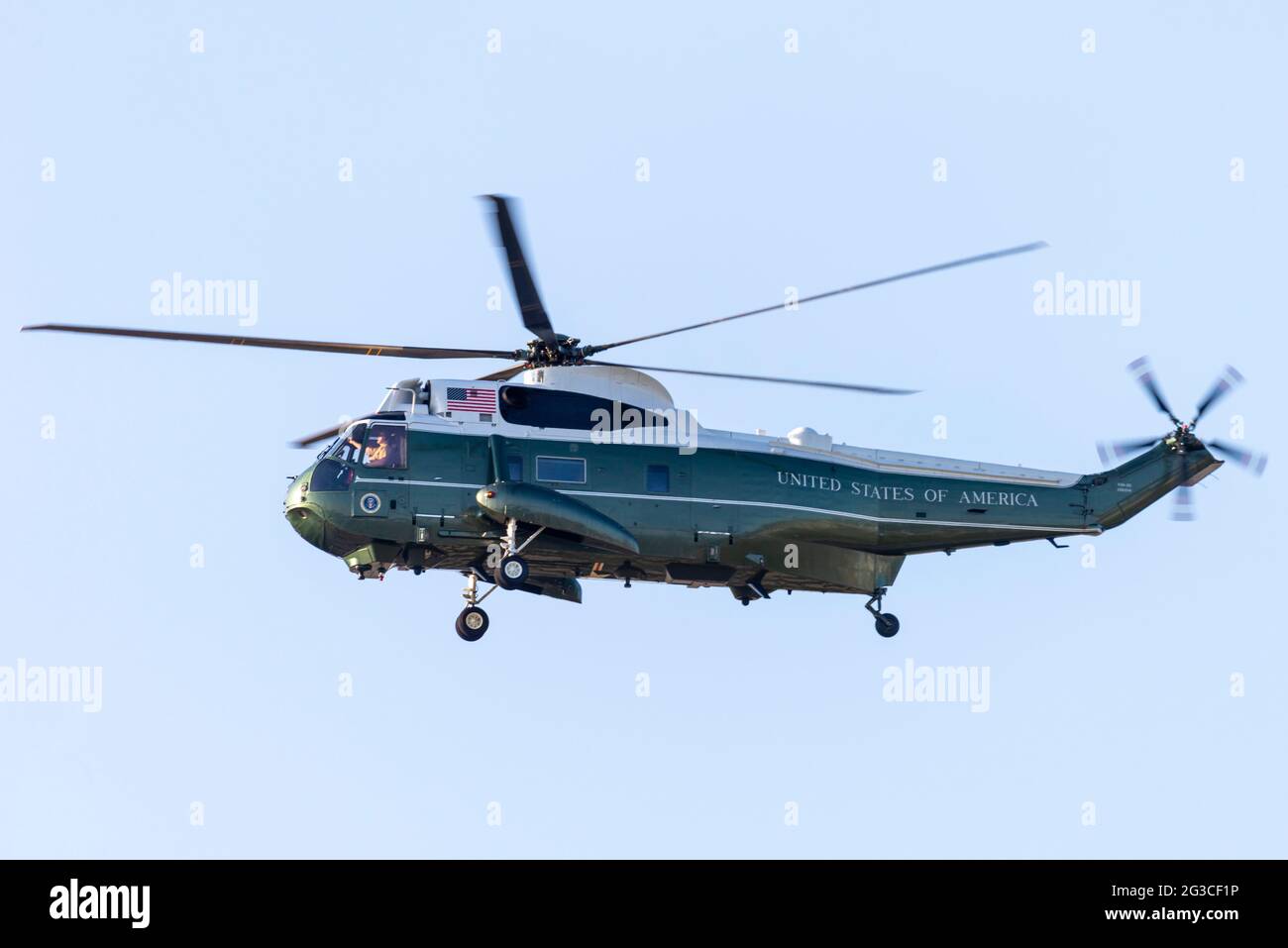 Sikorsky VH-3D Sea King Hubschrauber von Marine Helicopter Squadron One (HMX-1) "Nighthawks" Transport für den Besuch von US-Präsident Joe Biden in London Stockfoto