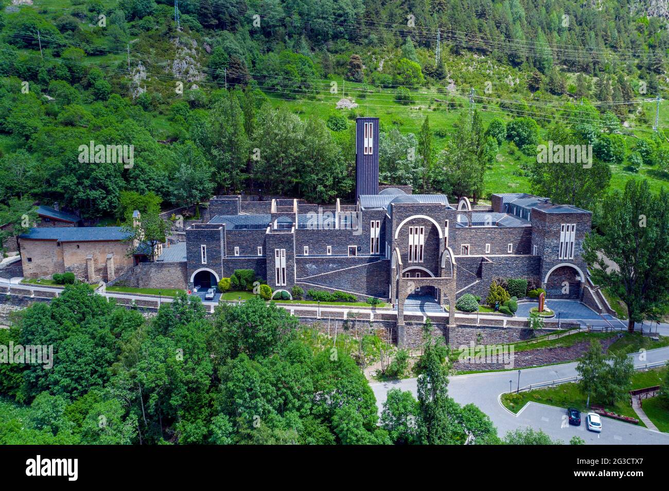 Das Heiligtum unserer Lieben Frau von Meritxell ist eine Basilika in der Stadt Meritxell, in der andorranischen Gemeinde Canillo Stockfoto