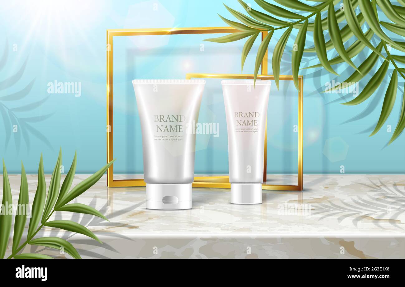 Vector Sommer Beauty Kosmetik Banner Werbung mit Palmen und cremefarbenen Flaschen mit Sonnenflecken und goldenem Rahmen. Stock Vektor