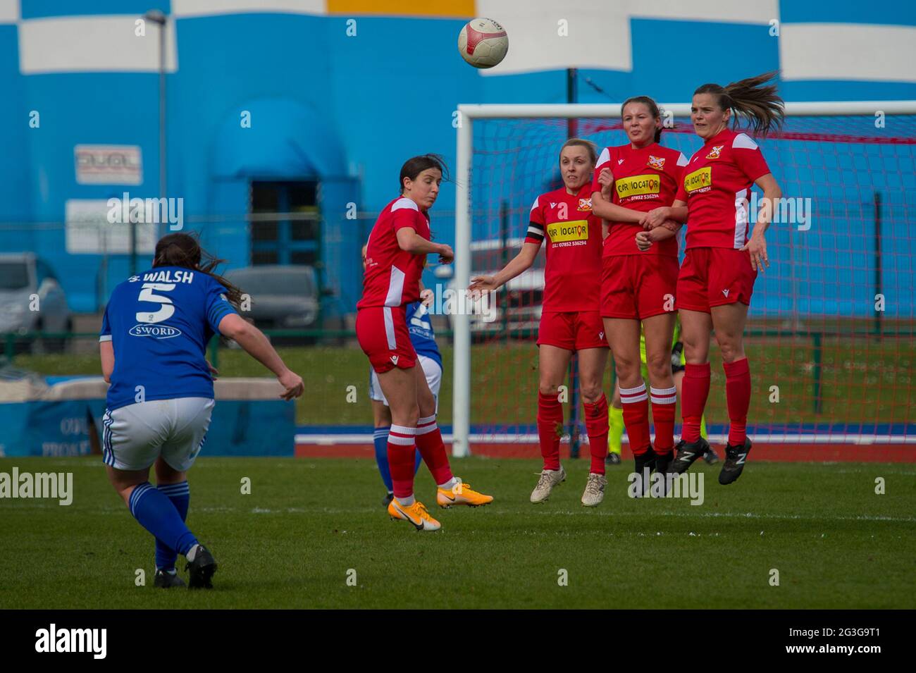 Cardiff, Wales 14. März 2021. Orchard Welsh Premier Womens Football League-Spiel zwischen Cardiff City und Abergavenny. Stockfoto