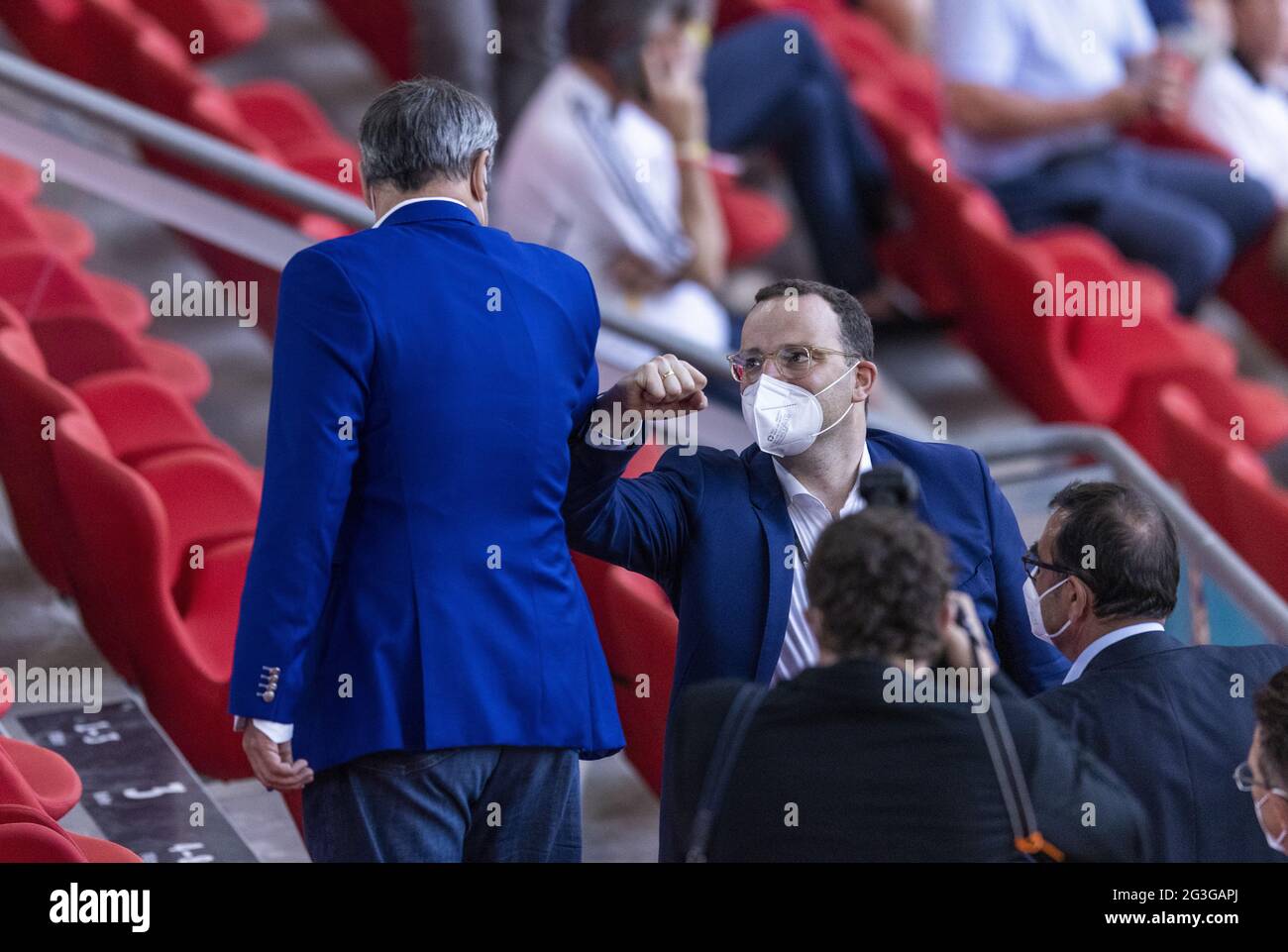 Ministerpräsident des Freistaat Bayern Markus Söder (CSU) und Bundesminister für Gesundheit Jens Spahn (CDU) Frankreich - Deutschland München, 15. Stockfoto