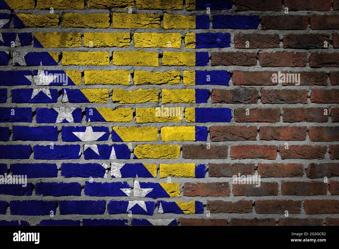 Dunkle Backsteinmauer - Bosnien und Herzegowina Stockfoto