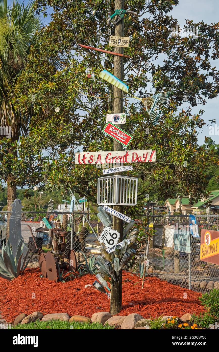Der Green House Nursery ist laut seinem Besitzer das „Plant Disneyland“, der die 19 Hektar großen Gärten und Baumschulen mit phantasievollen und lustigen Pflanzen gefüllt hat Stockfoto