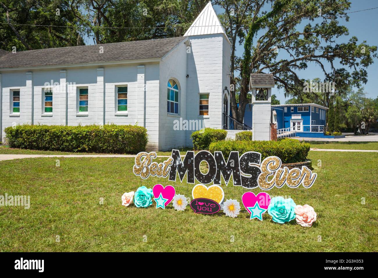 Schild zum Muttertag vor der Kirche St. Luke AME in Alachua, Florida. Stockfoto
