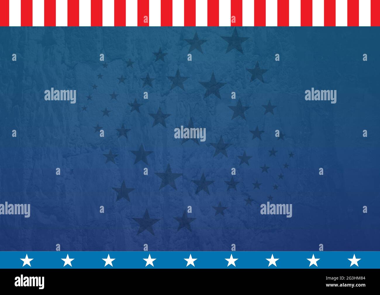 Komposition aus weißen Sternen und roten, weißen und blauen Streifen der amerikanischen Flagge, mit blauem Kopierraum Stockfoto