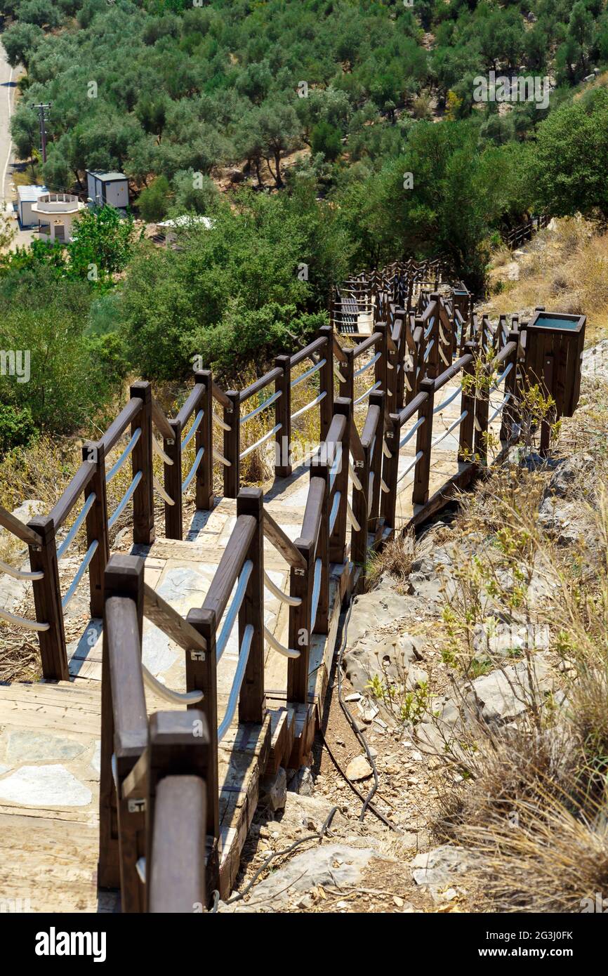 Treppen auf dem Berg Stockfoto