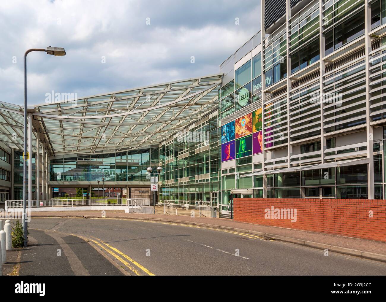 Redditch H.o.W College im Stadtzentrum von Worcestershire. Stockfoto