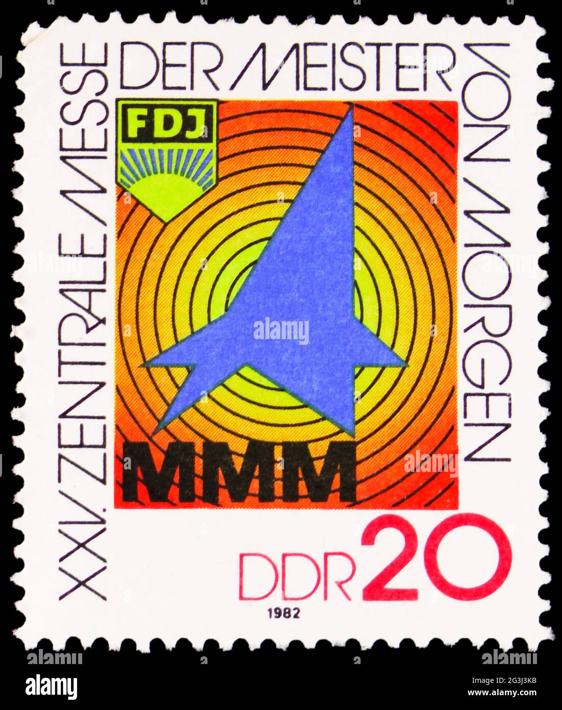 MOSKAU, RUSSLAND - 15. APRIL 2021: Die in Deutschland gedruckte Briefmarke zeigt das Ausstellungs-Emblem, die Messe der Meister von morgen, um 1982 Stockfoto