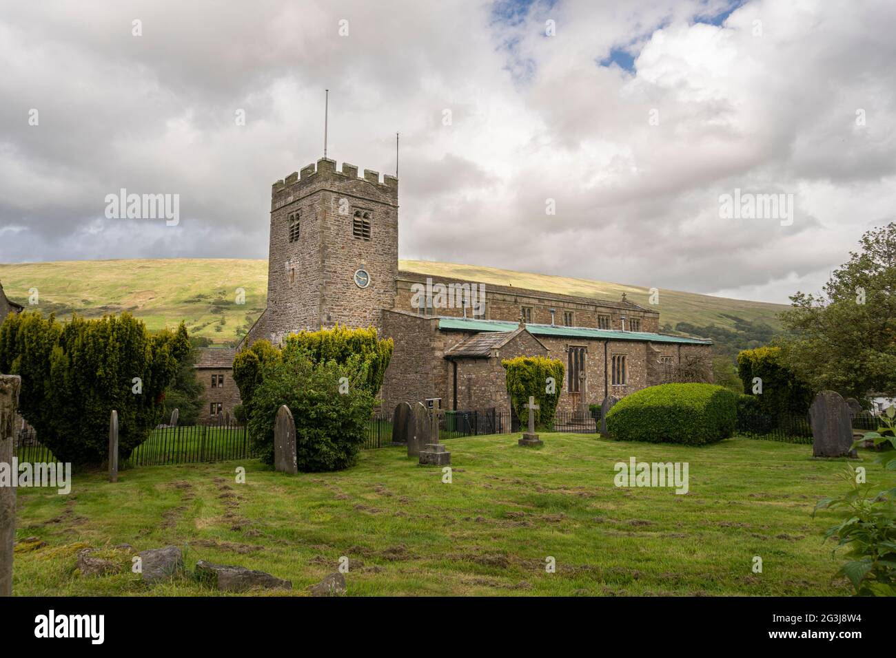 St. Andrew's Church im Dorf Dent, Cumbria​, England Stockfoto