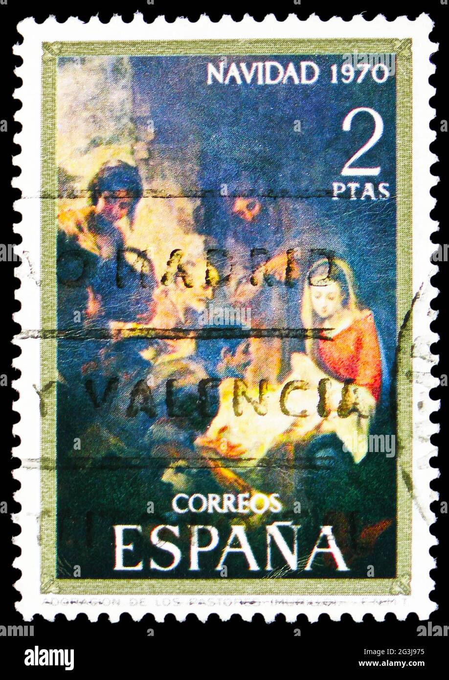 MOSKAU, RUSSLAND - 17. APRIL 2021: Die in Spanien gedruckte Briefmarke zeigt die Anbetung der Hirten von Murillo, Weihnachtsserie, um 1970 Stockfoto