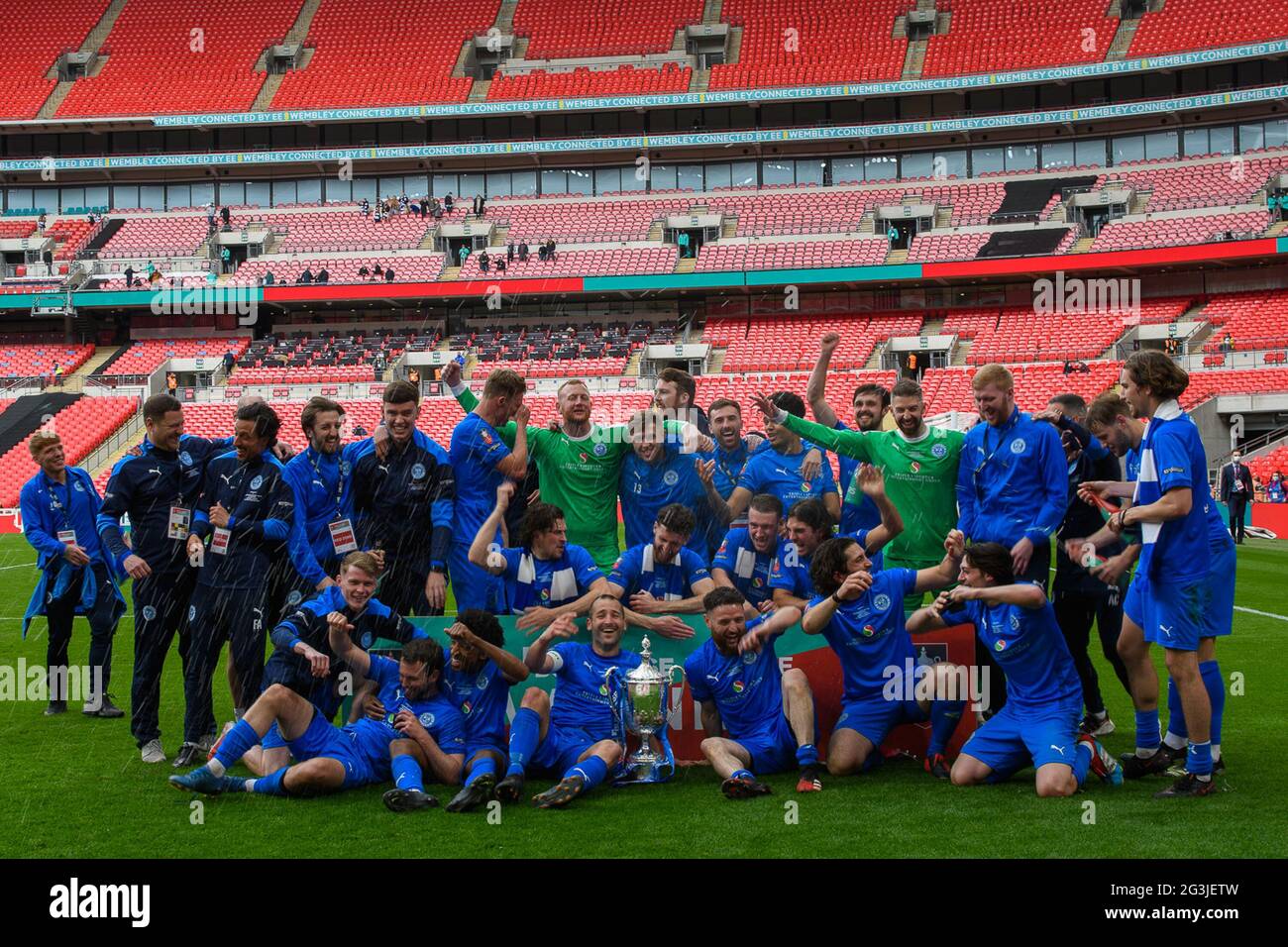 London, England 22. Mai 2021. Das Buildbase FA Vase Final zwischen Binfield FC und Warrington Rylands 1906 spielte im Wembley Stadium. Stockfoto