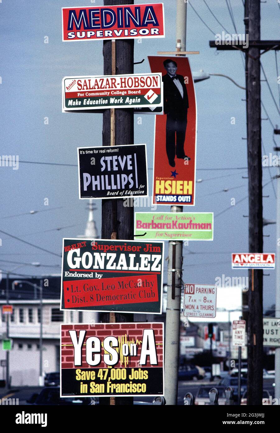 Plakate für politische Kampagnen in San Francisco, Kalifornien Stockfoto