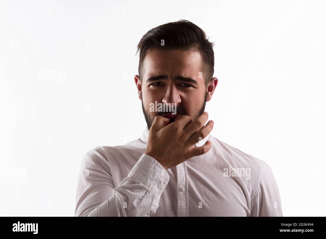 Gut aussehender Mann Pfeifen Stockfoto