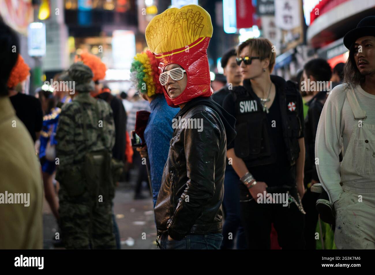 Menschen feiern Halloween in Shibuya, Tokio, Japan Stockfoto