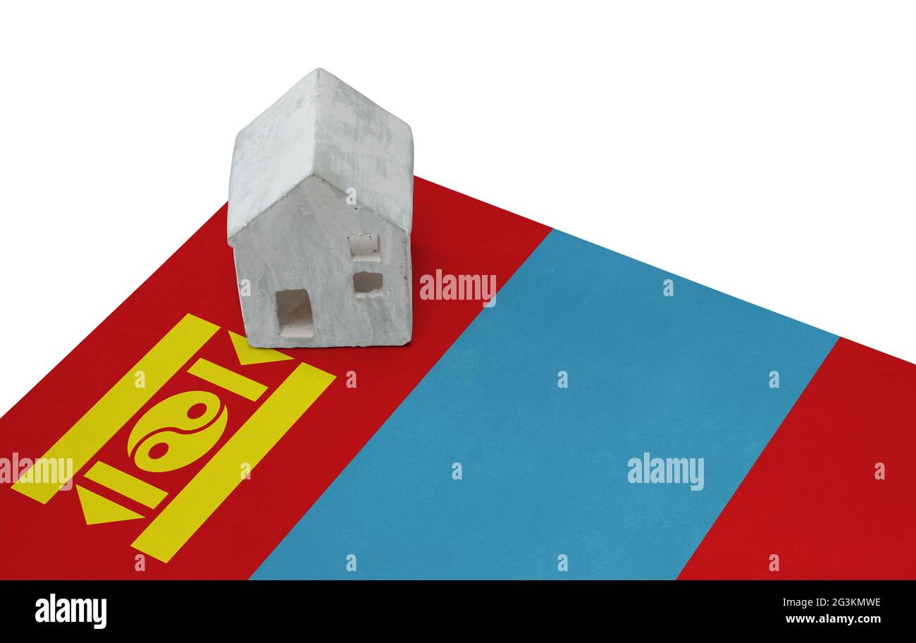 Kleines Haus auf einer Flagge - Mongolei Stockfoto