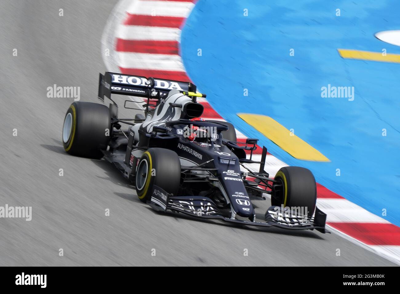 Formel 1 Aramco Gran Premio De Espana 2021. Pierre Gasly von Alpha Tauri auf Kurs Stockfoto