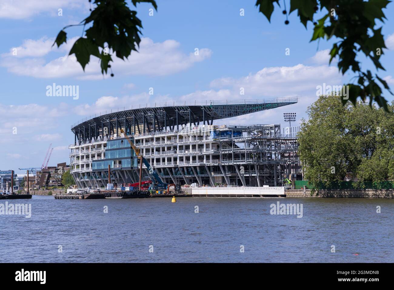 Fulham Football Club Stadium Stockfotos Und Bilder Kaufen Alamy