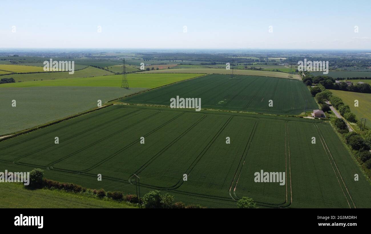 Luftaufnahme von Windenergieanlagen auf Sancton Hill Wind Farm, East Riding of Yorkshire, England, Großbritannien Stockfoto