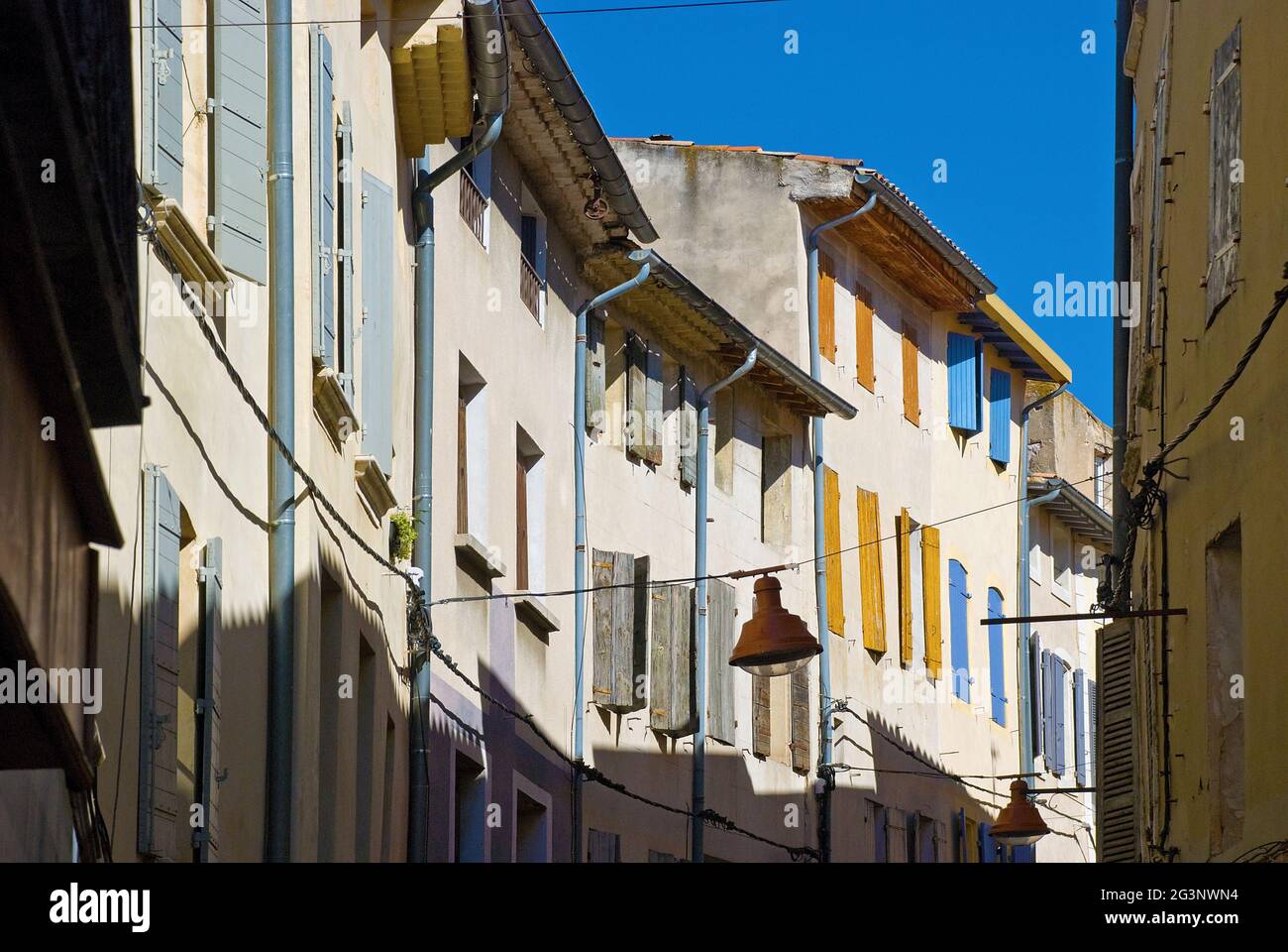 Fassaden von Häusern in der Provence Stockfoto