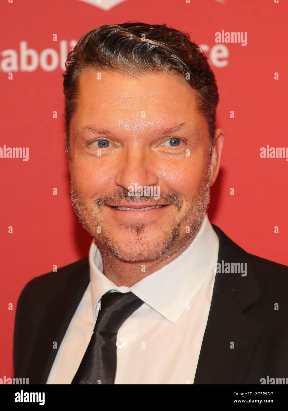 Elegantes Hardy Krger Todesursache Impfung Bilder
