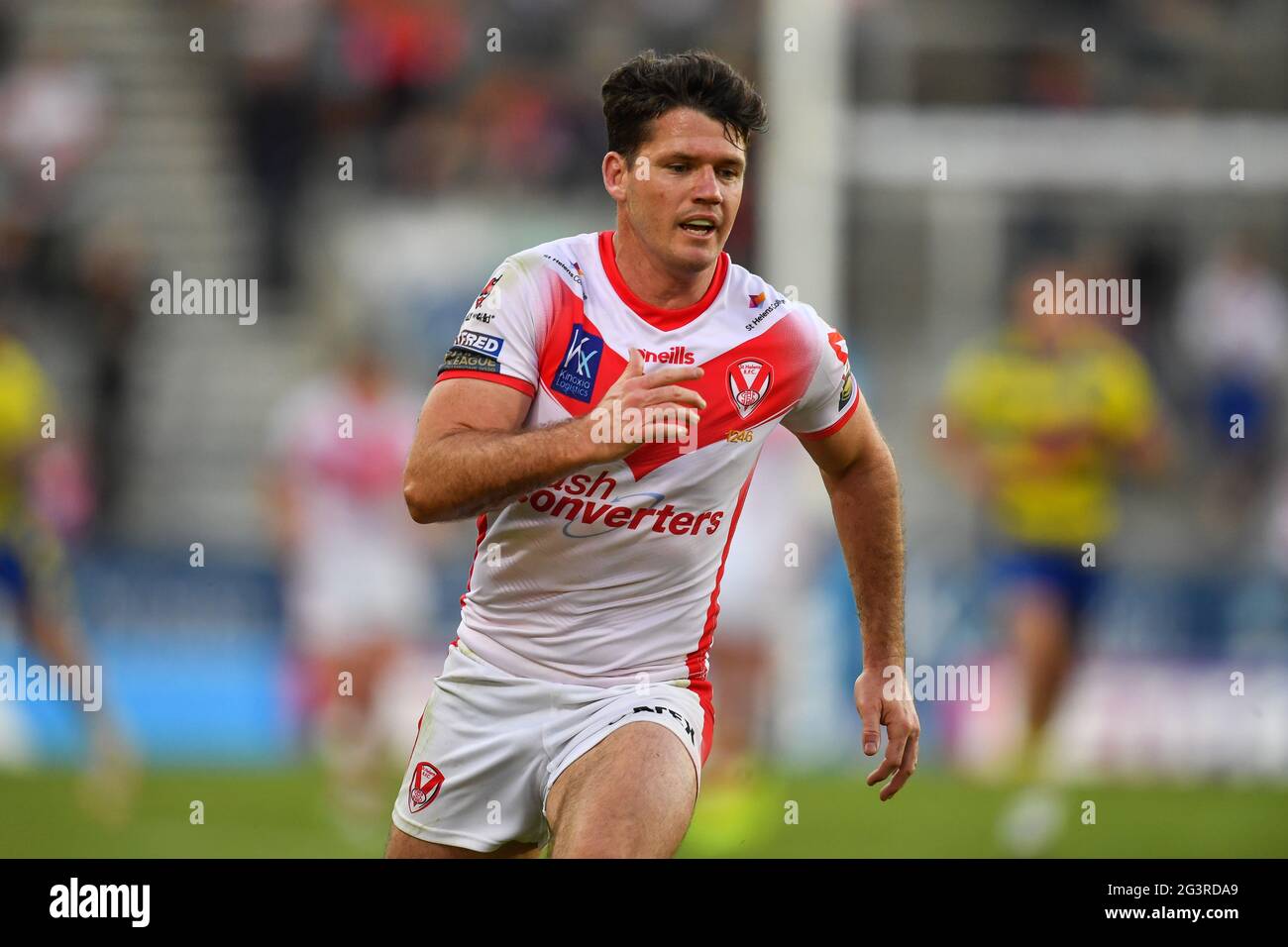 Lachlan Coote (1) von St. Helens in Aktion Stockfoto