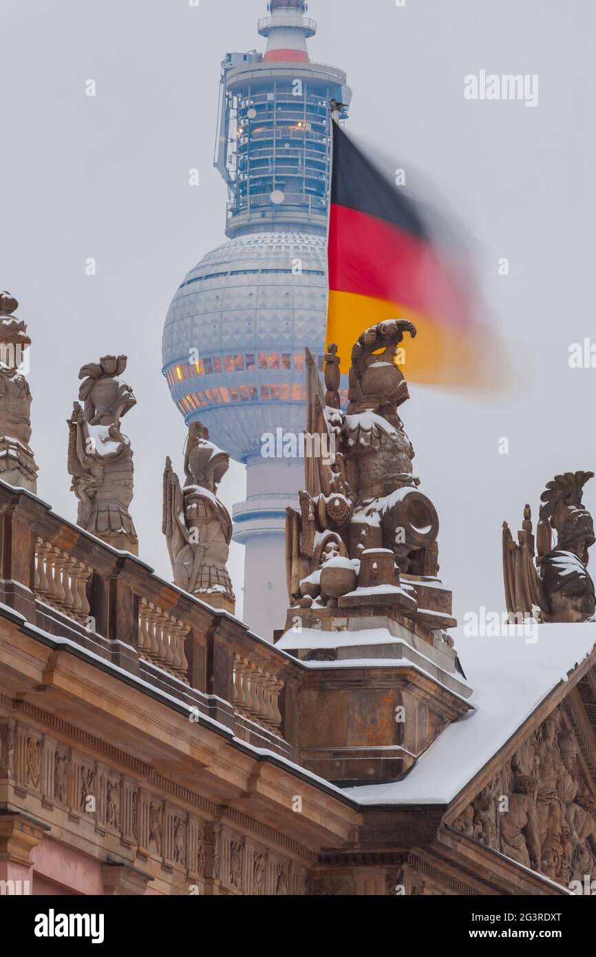 Berliner deutsches historisches Museum, dhm, schlÃ¼ter skulpturen berliner zeughaus, unter den Linden Stockfoto