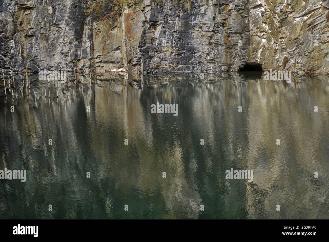 Überschwemmten Schieferbergbau Stockfoto