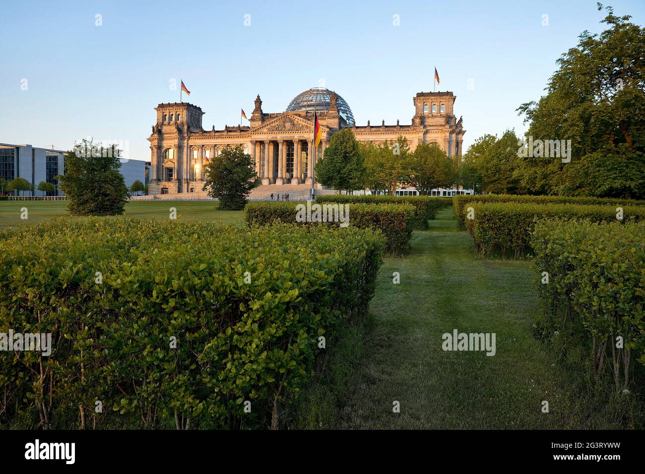 Reichstagsgebäude am Abend, Deutscher Bundestag im Regierungsbezirk, Deutschland, Berlin Stockfoto