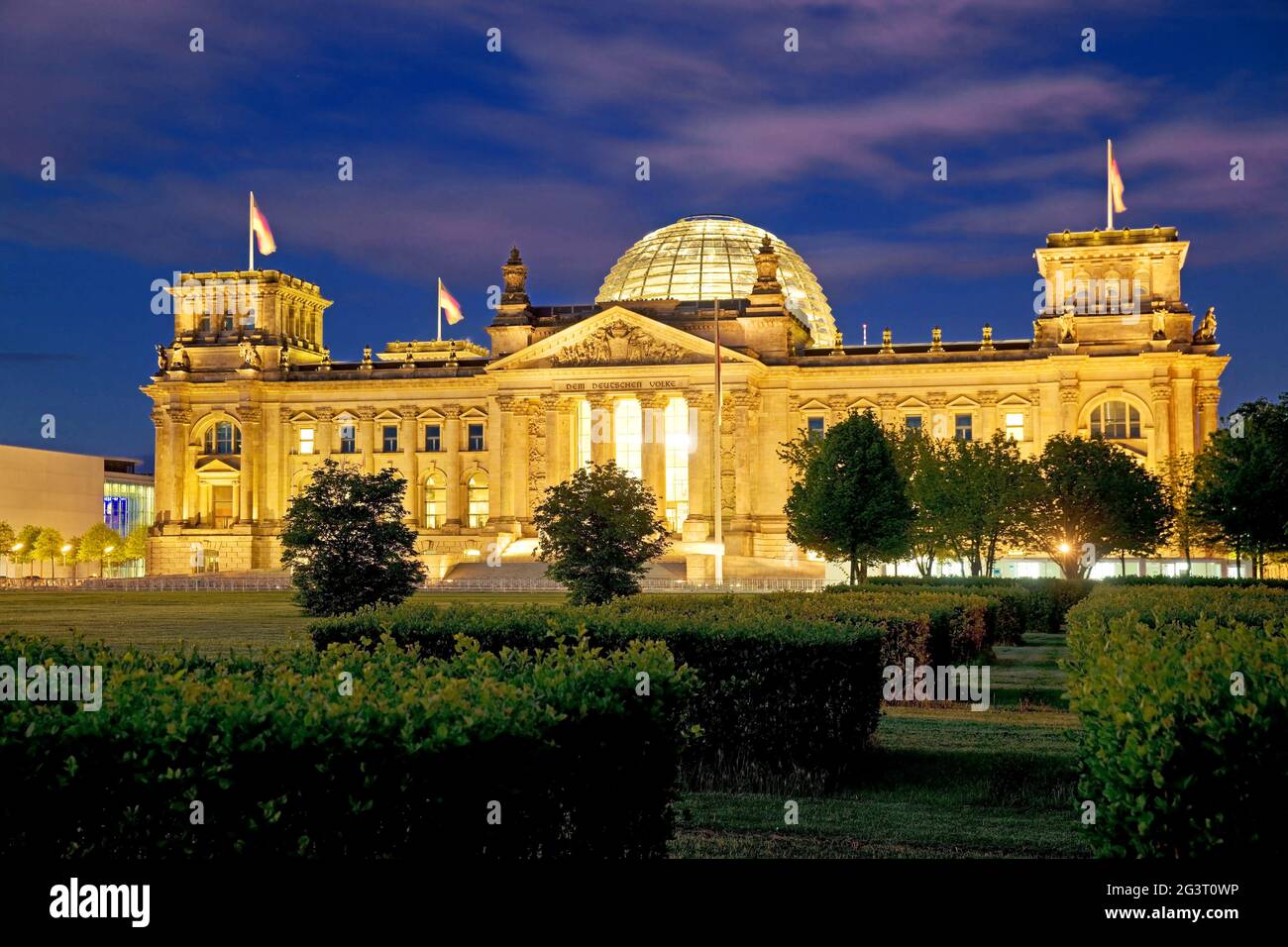 Reichstagsgebäude am Abend, Deutscher Bundestag im Regierungsbezirk, Deutschland, Berlin Stockfoto
