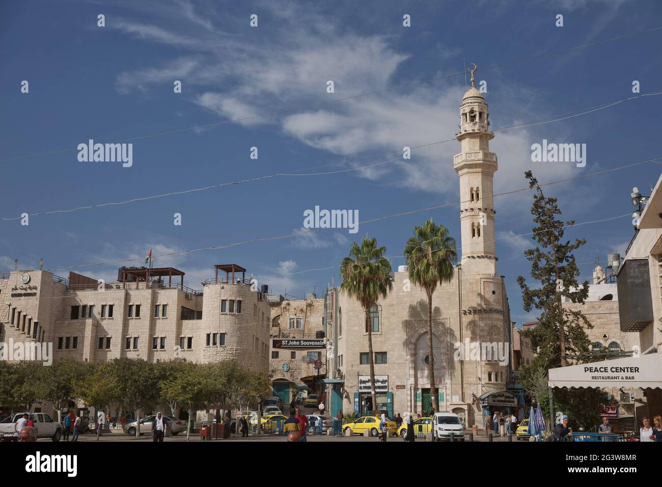 Menschen und Stadtleben auf der Straße von Bethlehem, Staat Palästina Stockfoto