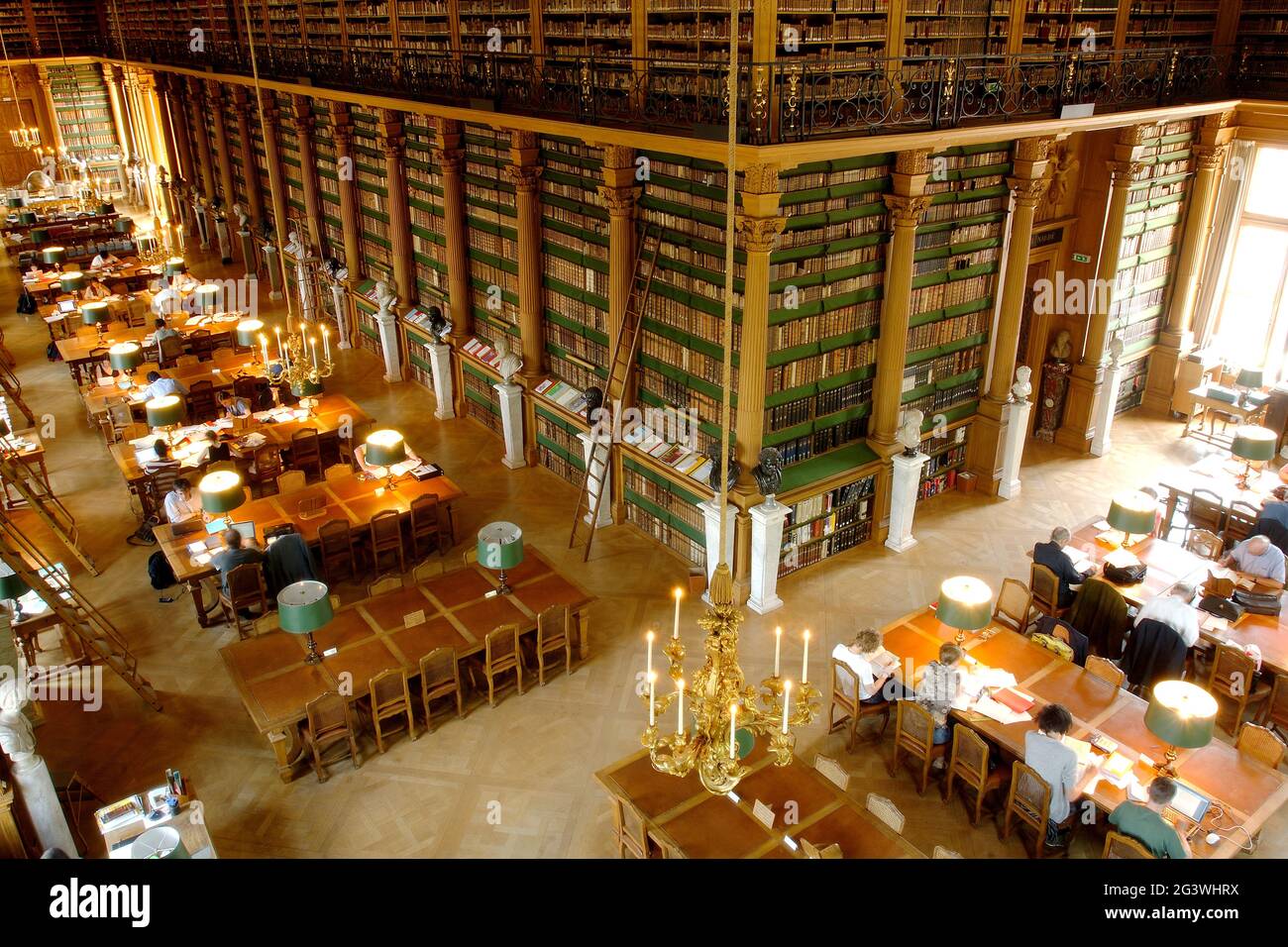 FRANKREICH. PARIS (75) 6. ARR. INSTITUT FÜR FRANKREICH. DER SITZ DER AKADEMIKER. DIE MAZARINE BIBLIOTHEK Stockfoto