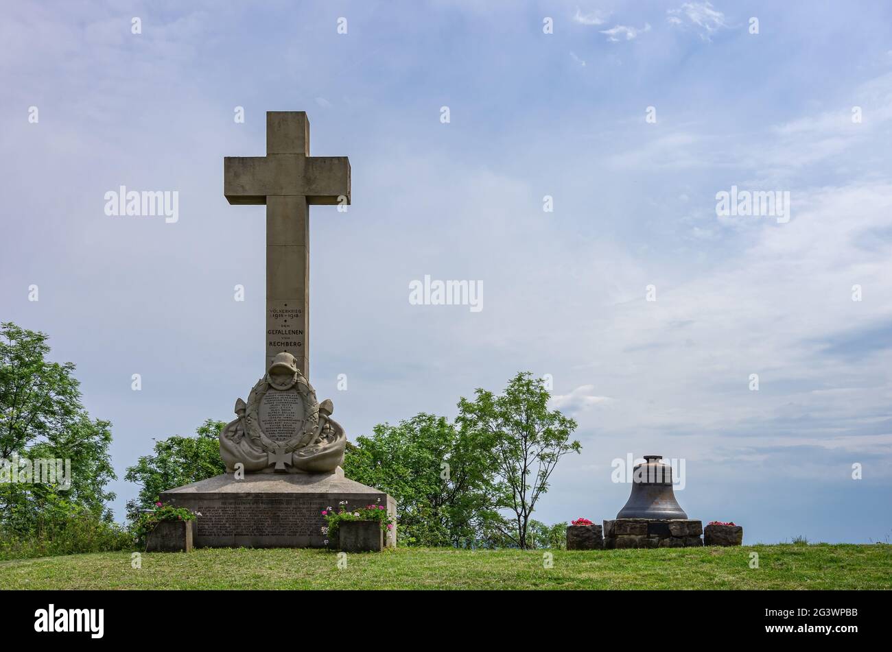 Kriegsdenkmal auf Rechberg für die Gefallenen des Ersten Weltkriegs im gleichnamigen Vorort Schwäbisch-Gmünd, Baden-Württemberg, Deutschland. Stockfoto