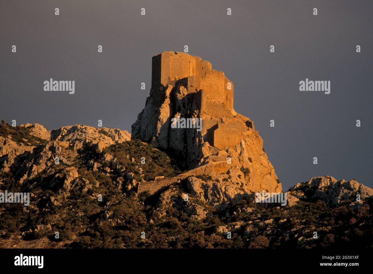 FRANKREICH. AUDE (11), SCHLOSS QUERIBUS IM CORBIERES-GEBIRGE, ZAHLT CATHARE Stockfoto