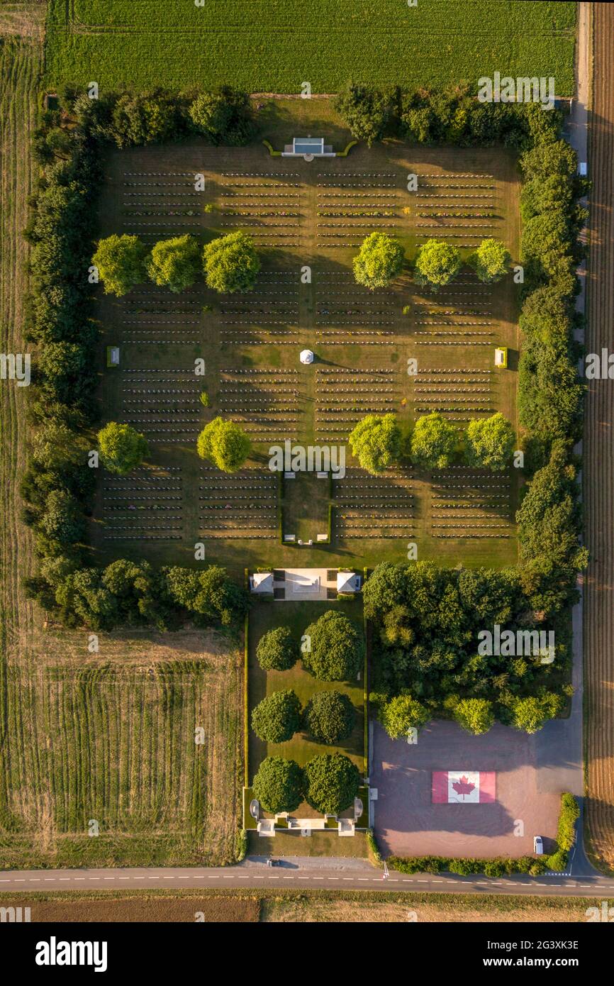 Der kanadische Kriegsfriedhof von Beny sur Mer mit überwiegend kanadischen Soldaten, die in den frühen Phasen der Schlacht an der Normandie im Seco getötet wurden Stockfoto