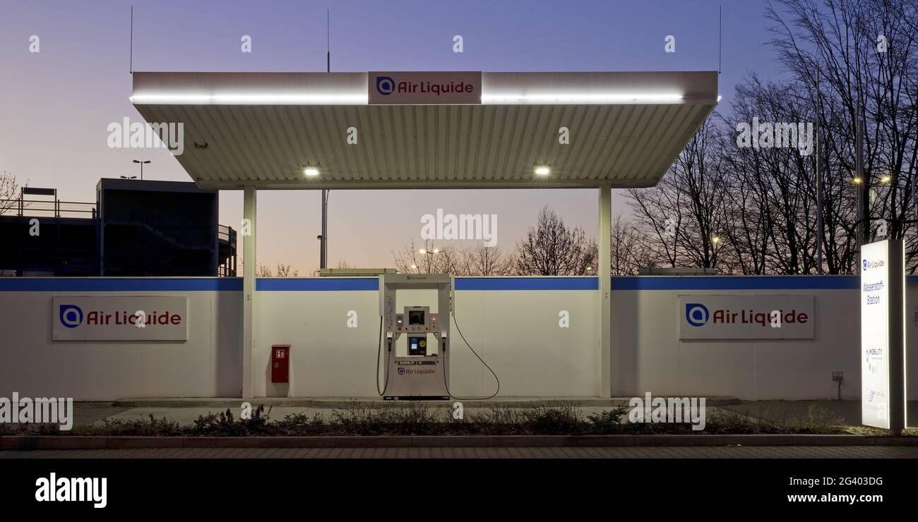 Wasserstofftankstelle, eine der 91 H2-Tankstellen in Deutschland heute, Düsseldorf, Deutschland Stockfoto