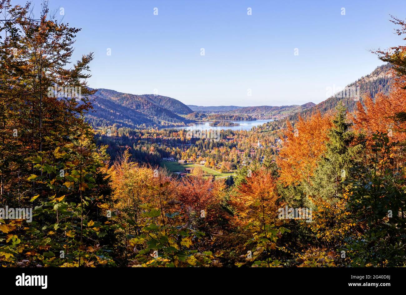 Schliersee in Herbstfarben, Herbst, Bayern, Deutschland Stockfoto